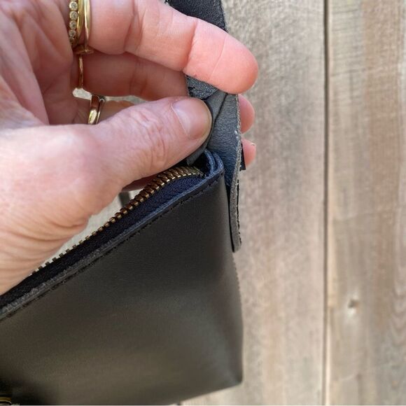 J CREW 'Parker' Small Smooth Black Cow Leather CROSSBODY Bag/ Purse - Picture 8 of 9